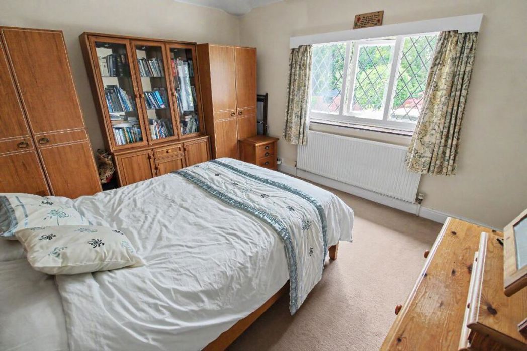 Property image 18 of 27