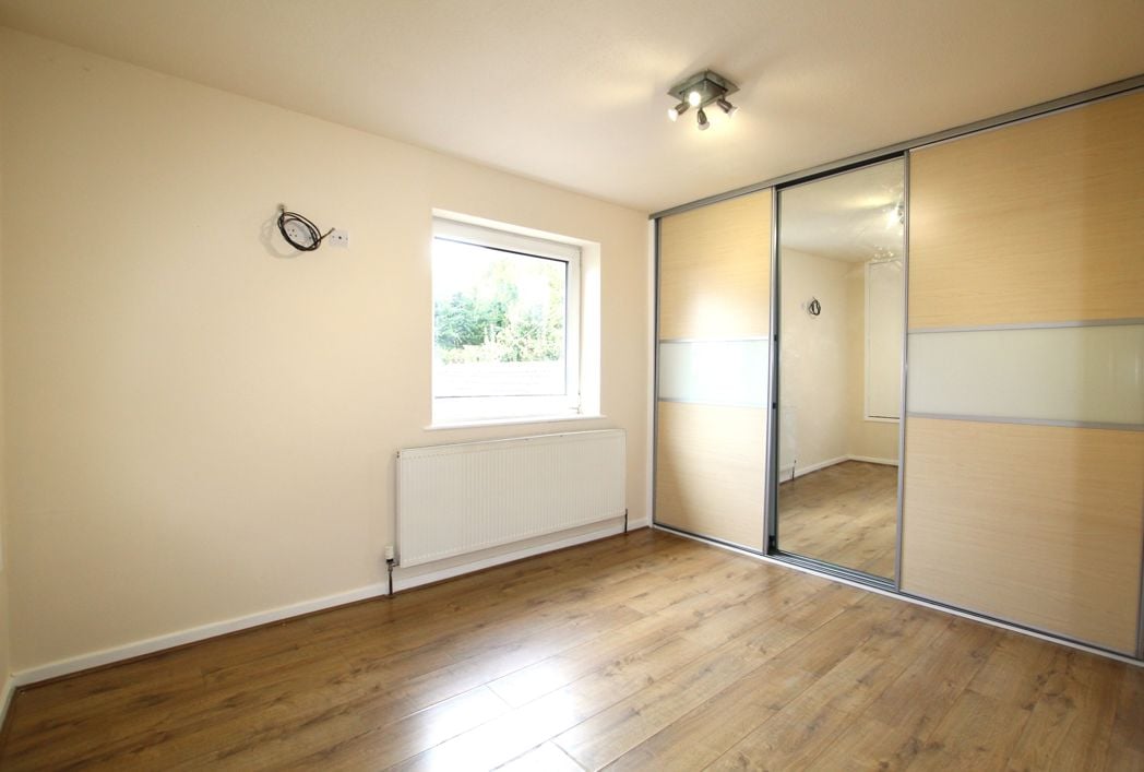 Property image 11 of 22