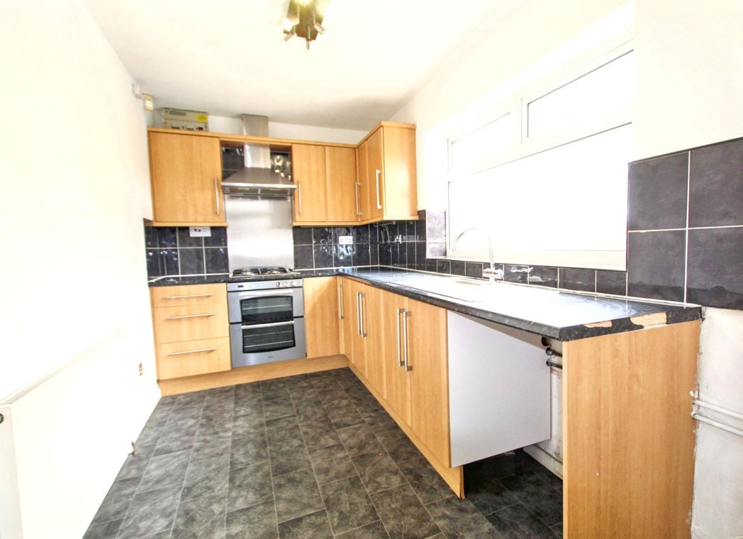 Property image 3 of 22