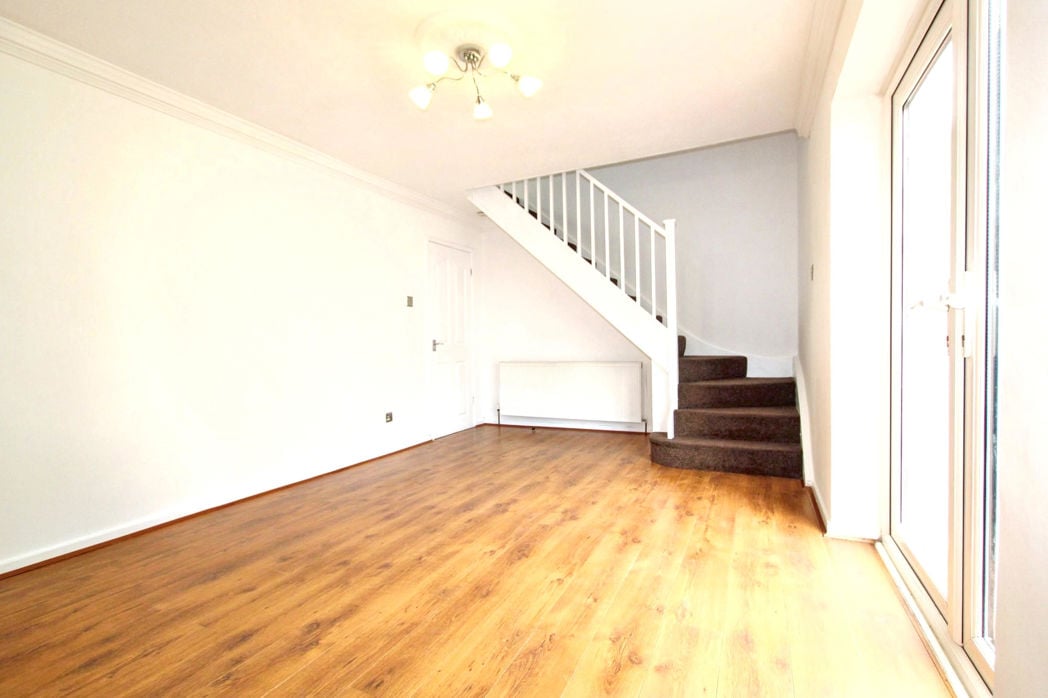 Property image 8 of 22