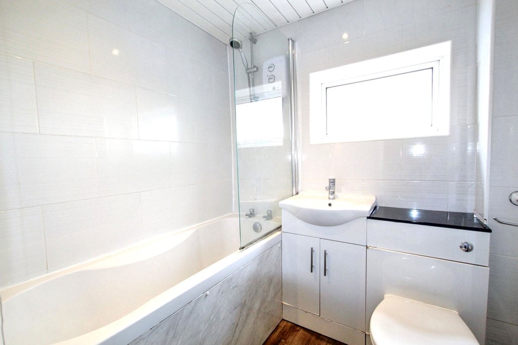 Property image 17 of 22