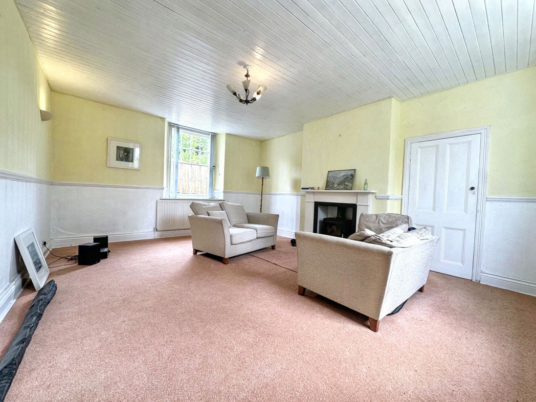 Property image 4 of 21