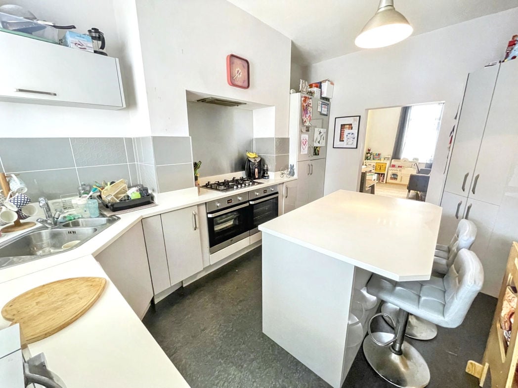 Property image 6 of 13