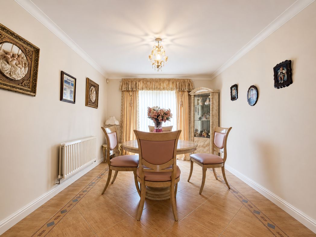 Dining Room / Bedroom 3