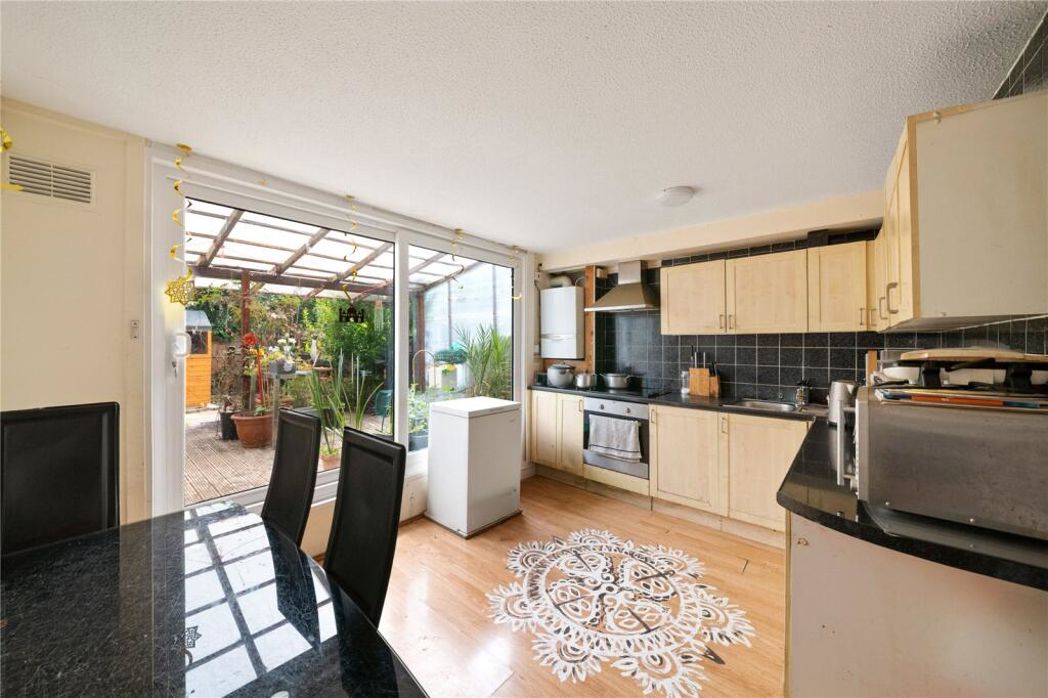Property image 2 of 15