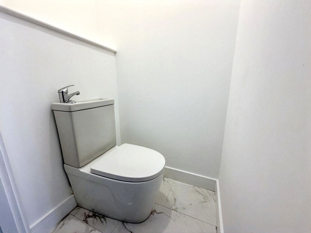 Ground Floor W.C