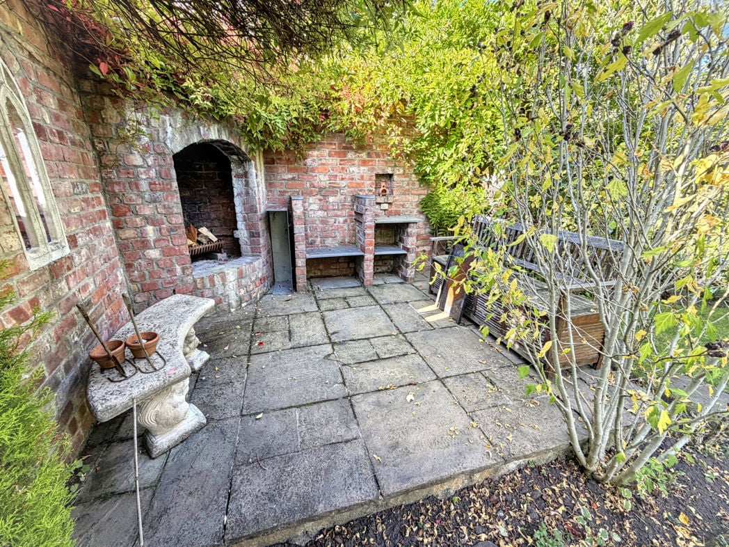 Garden Kitchen