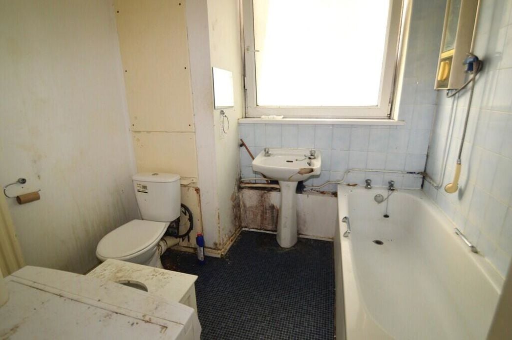 Property image 5 of 5