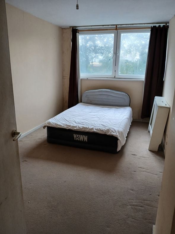 Property image 5 of 11