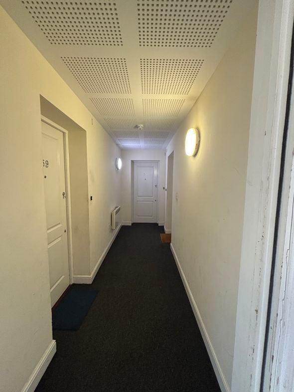 Property image 16 of 19