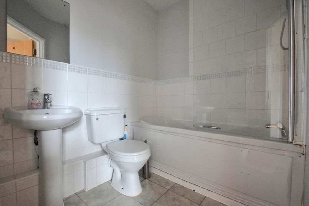 Property image 6 of 10