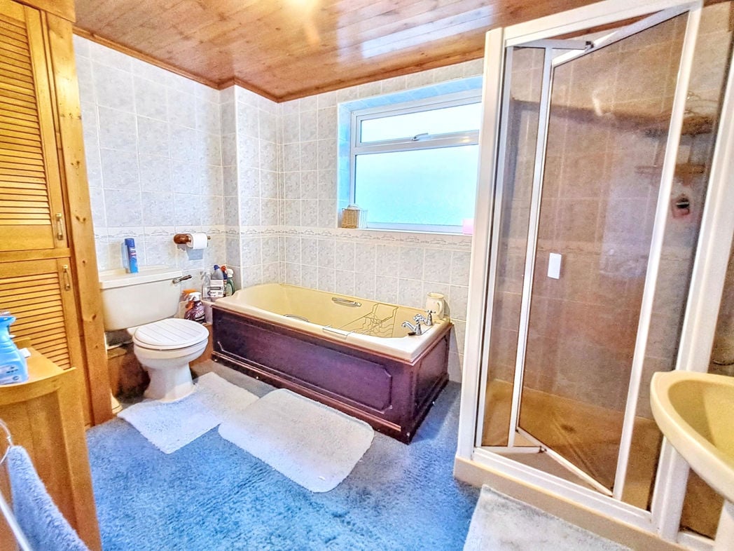 Bathroom/WC
