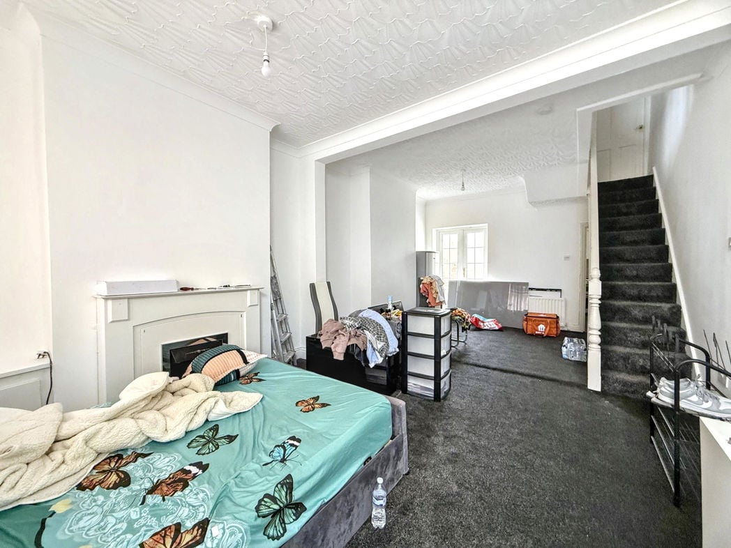 Property image 3 of 11