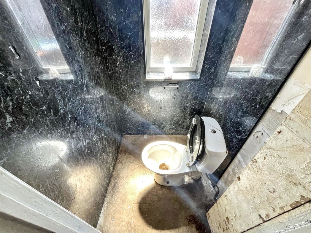 WC