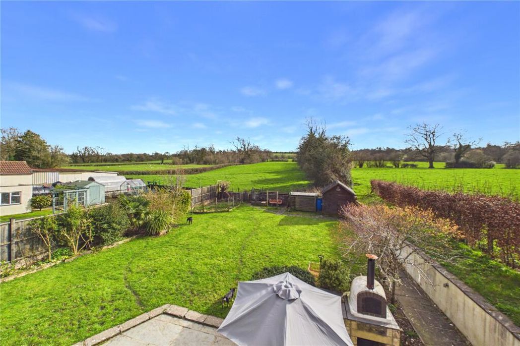 Property image 3 of 20