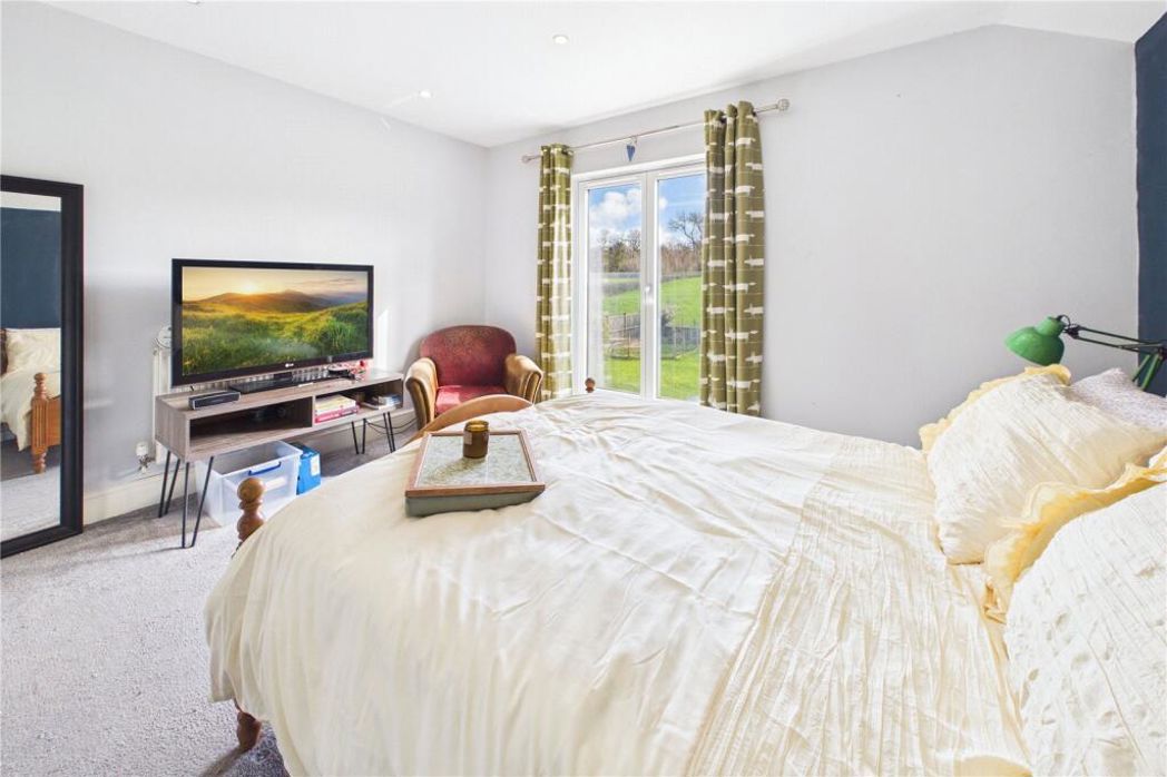 Property image 16 of 20