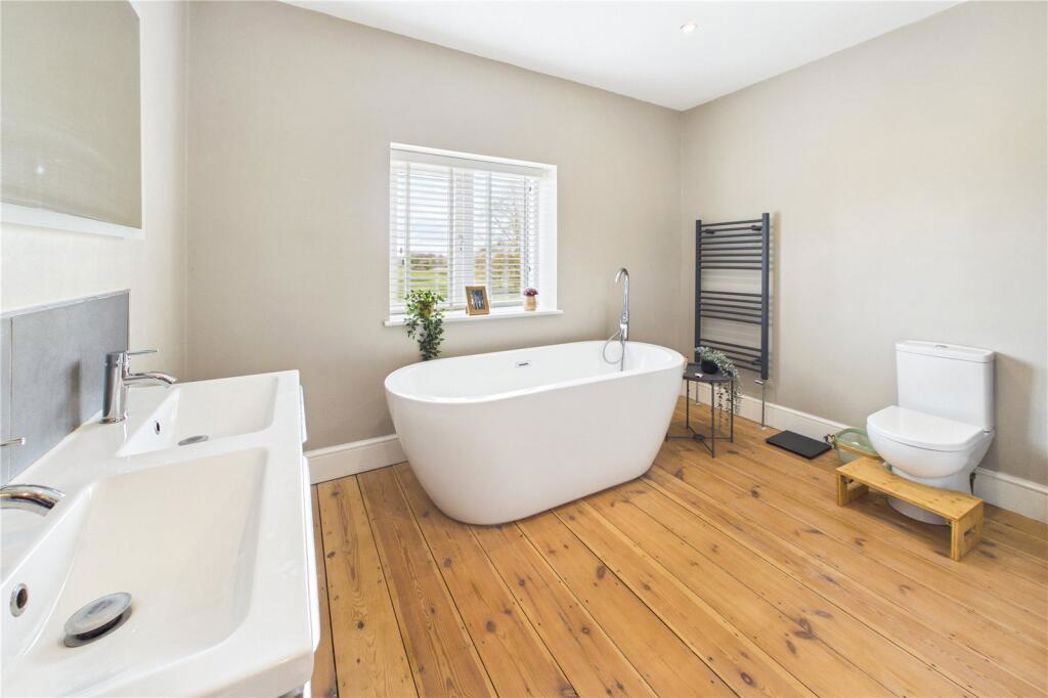 Property image 19 of 20