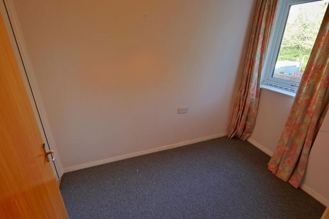 Property image 7 of 16