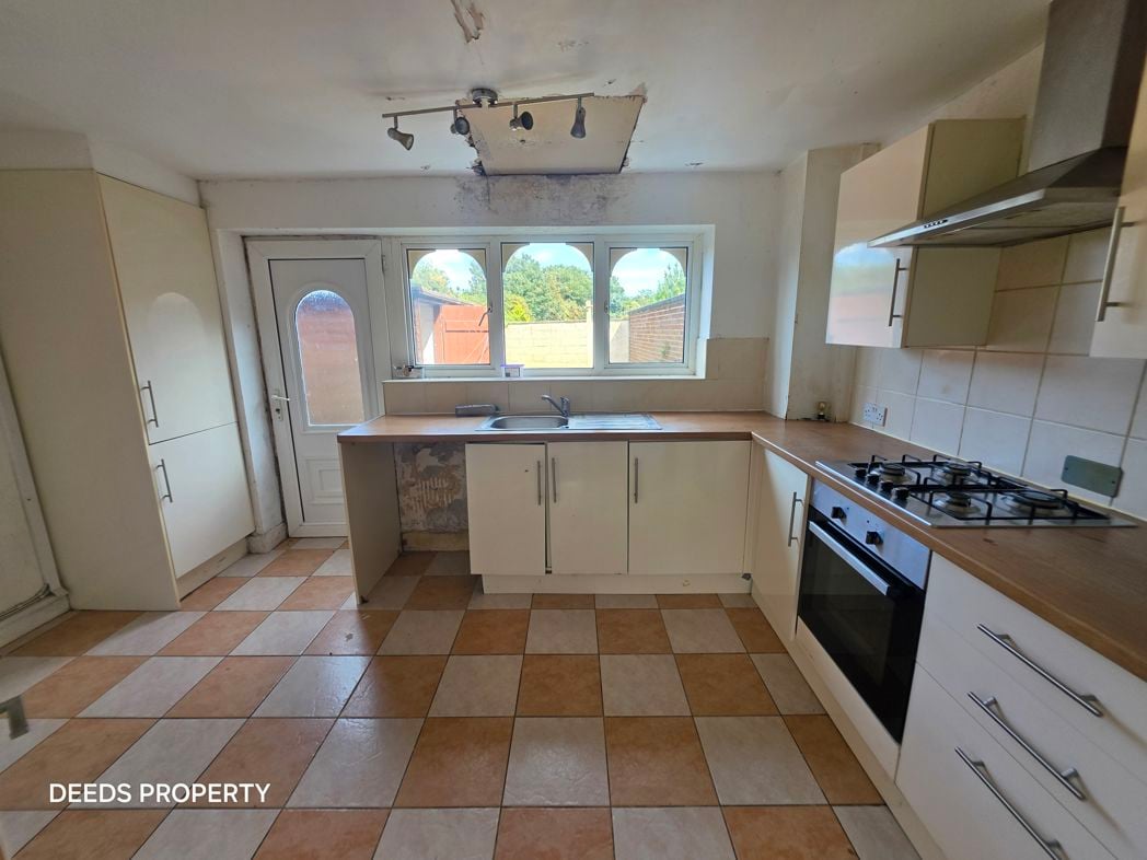 Property image 4 of 13