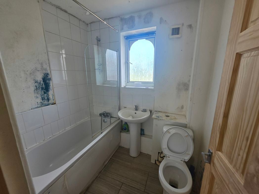 Property image 12 of 13