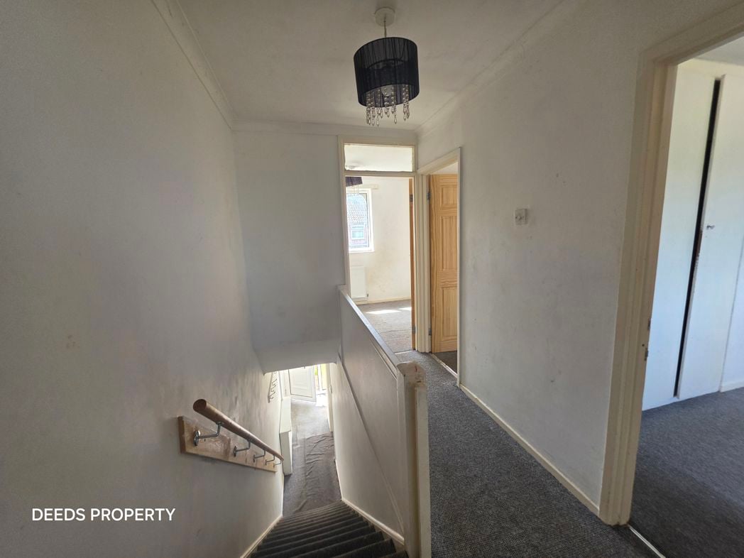 Property image 9 of 13