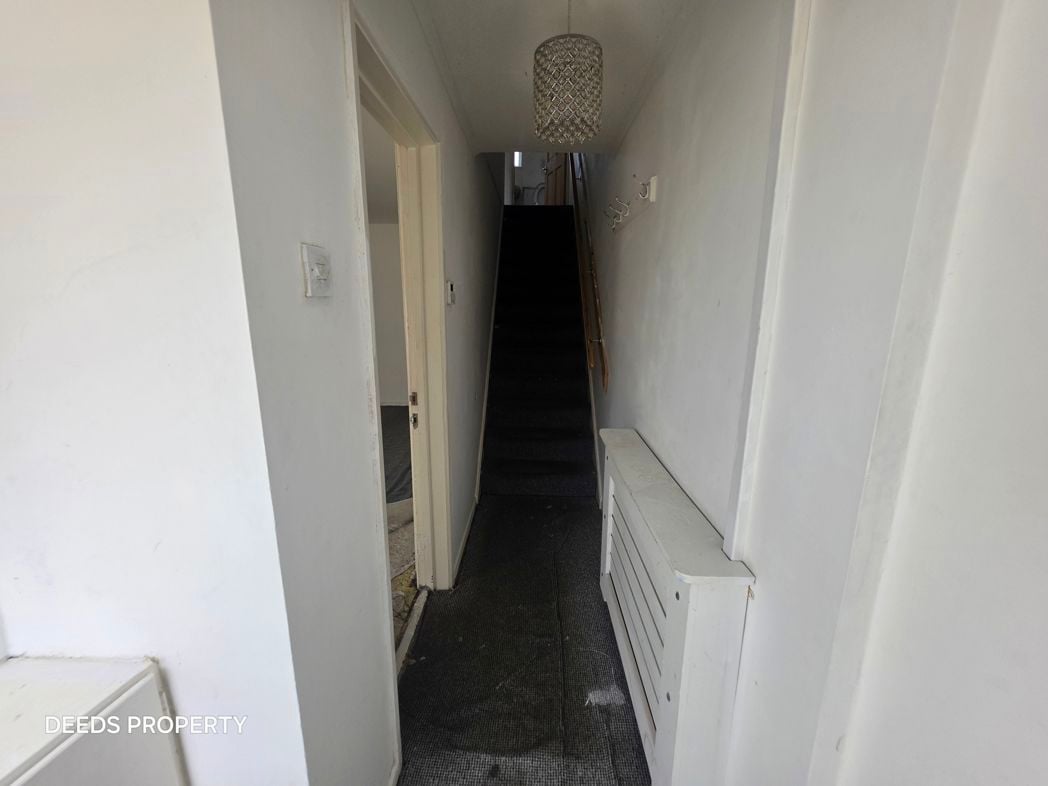 Property image 6 of 13