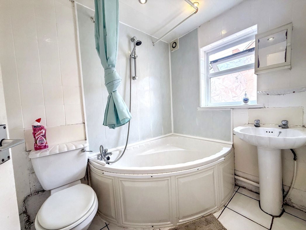 Property image 7 of 7