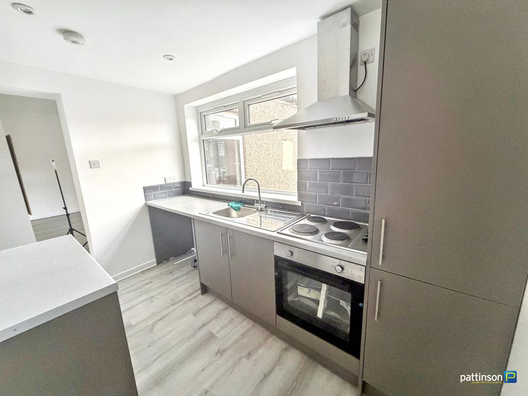 Property image 2 of 8