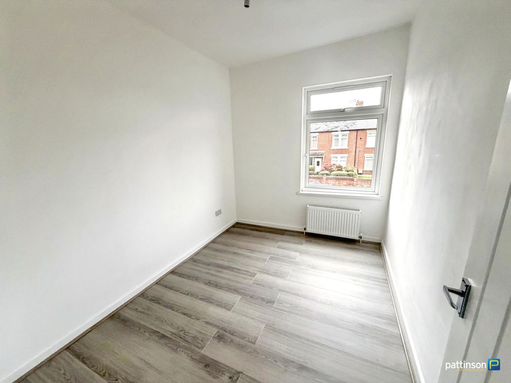 Property image 7 of 8