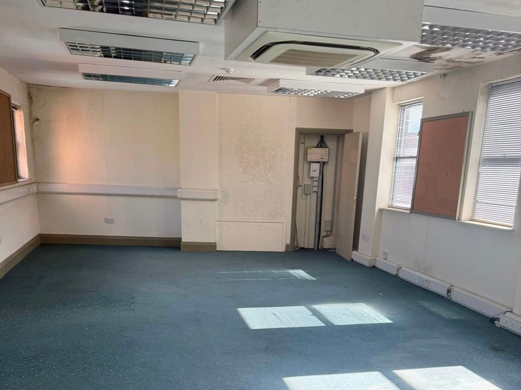 Property image 2 of 5