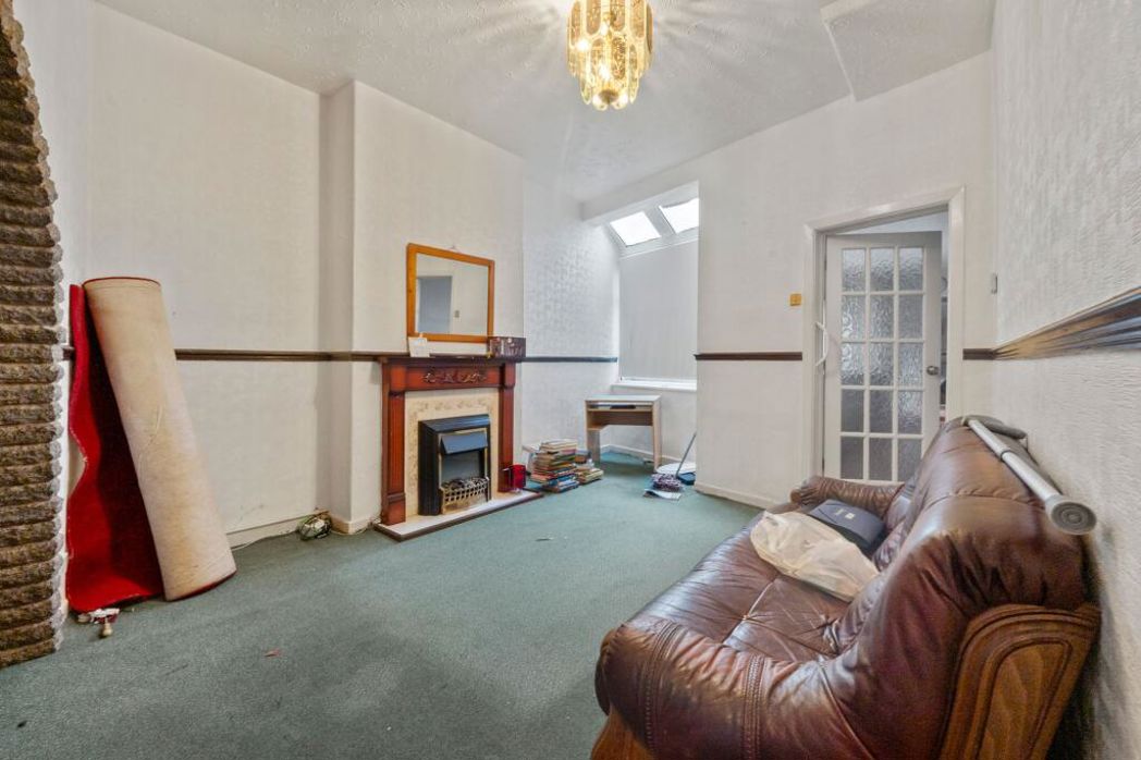 Property image 5 of 18