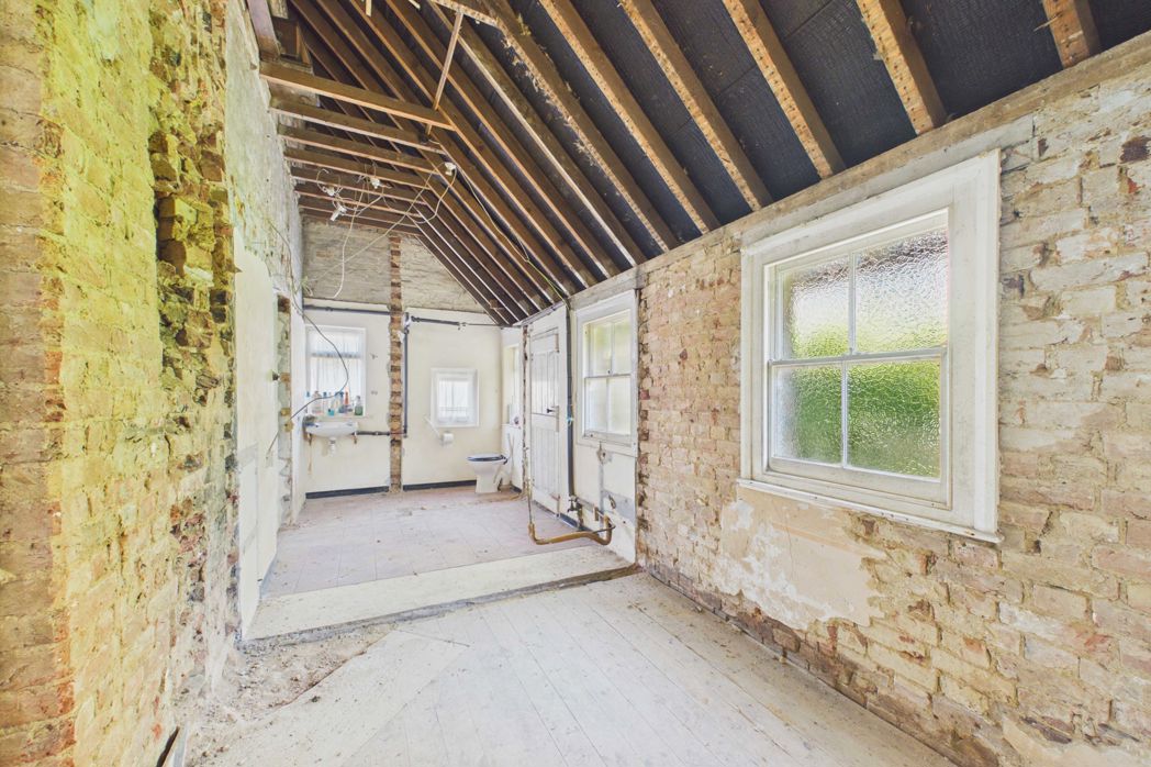 Property image 7 of 11