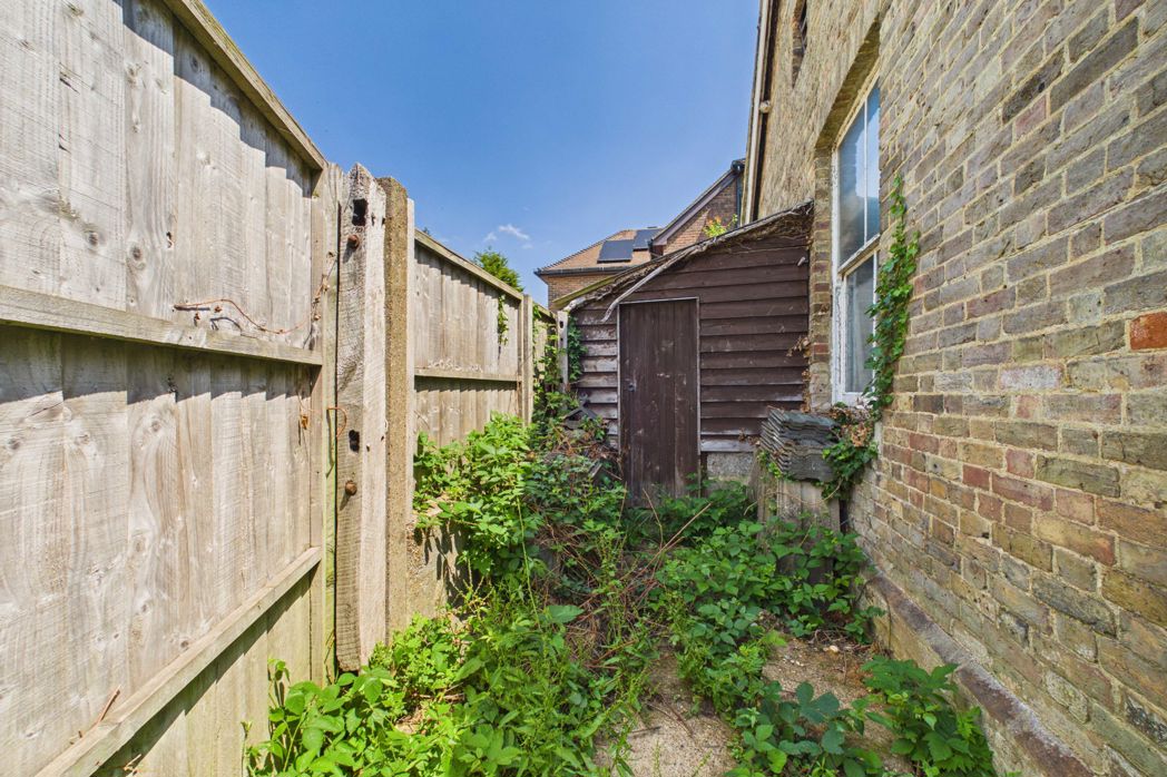 Property image 11 of 11