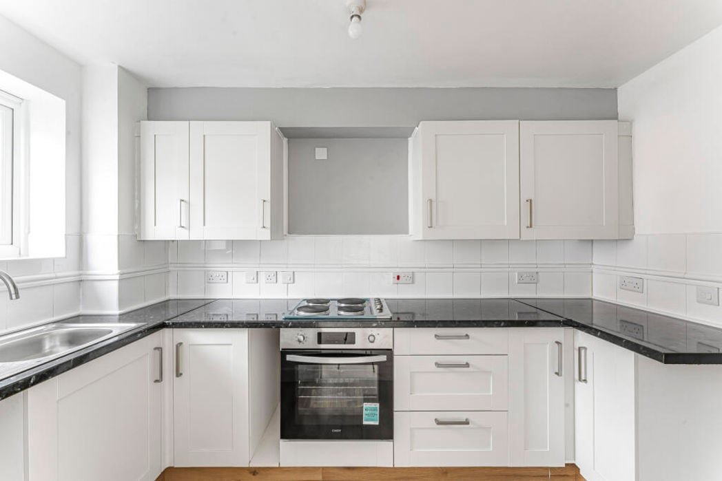 Property image 2 of 14