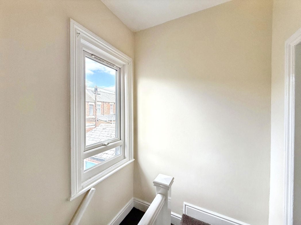 Property image 10 of 16