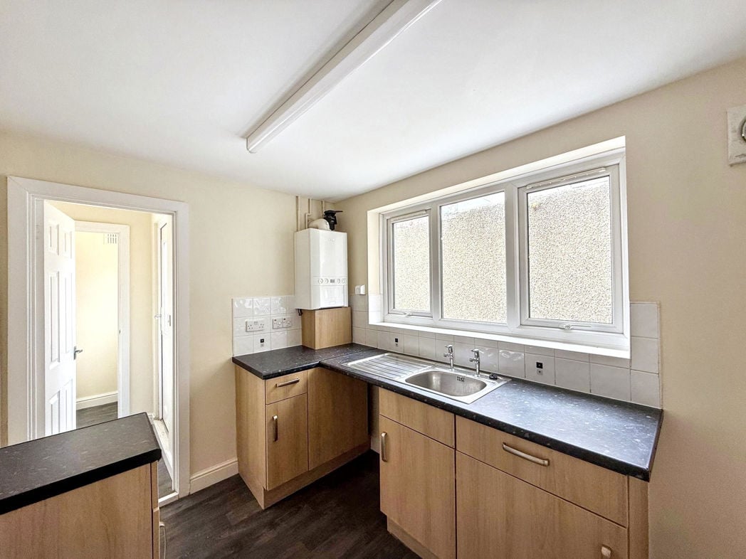 Property image 7 of 16