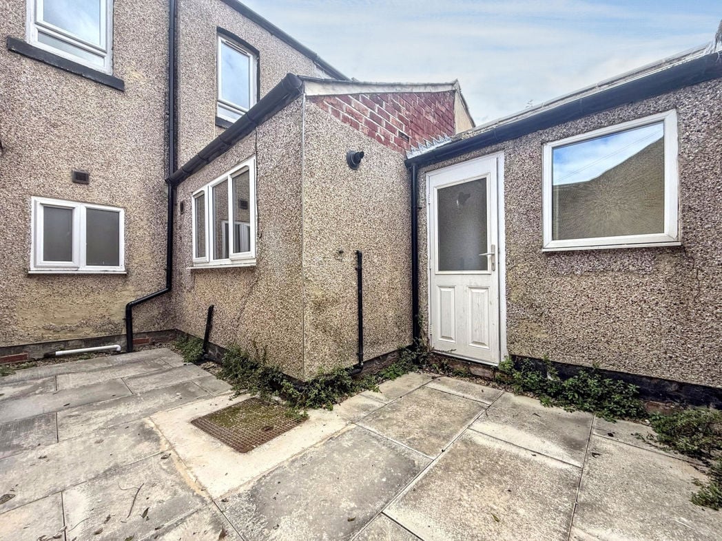 Property image 15 of 16