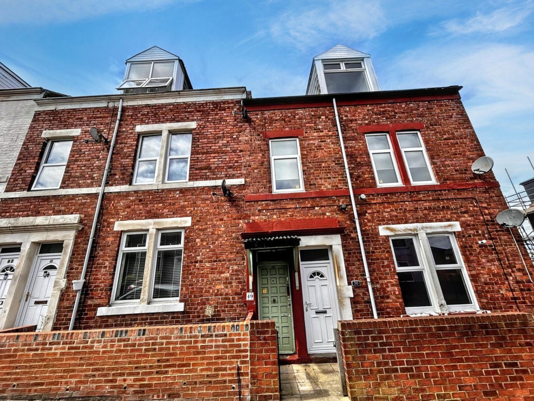 Property image 1 of 13