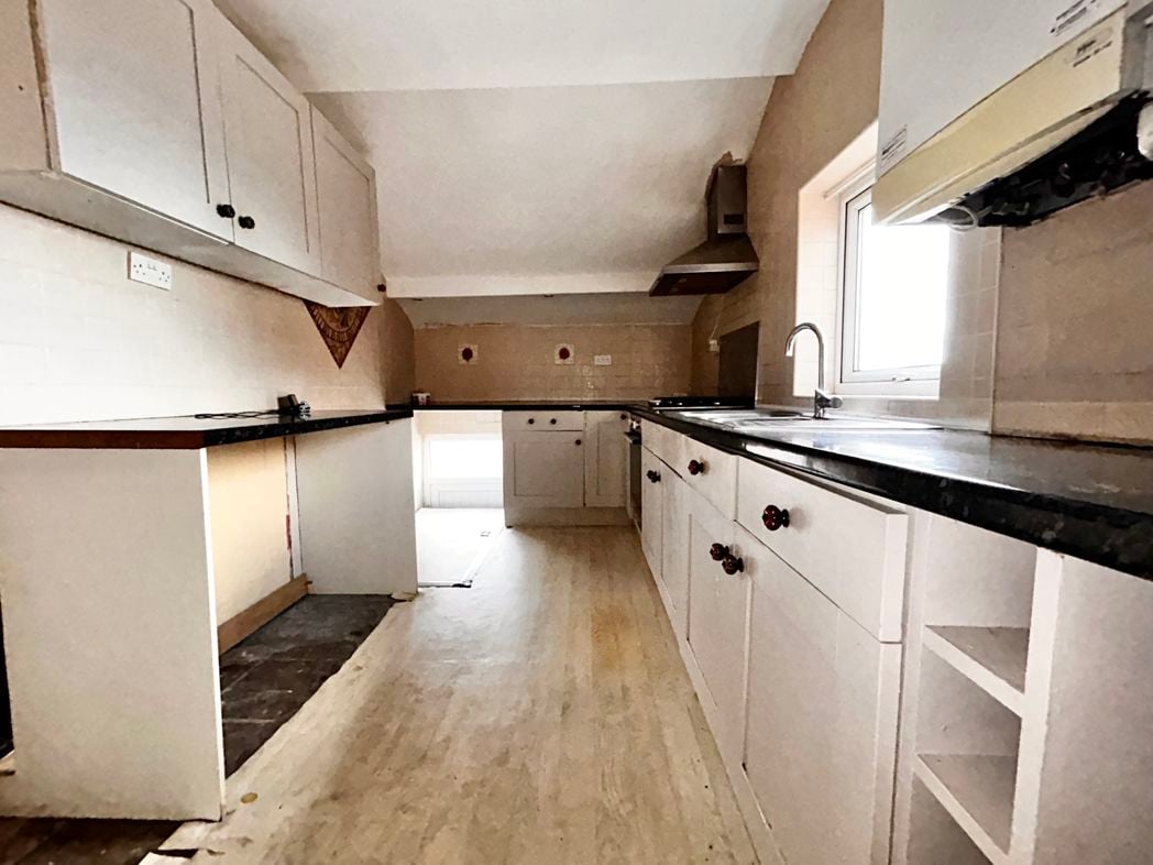 Property image 6 of 13