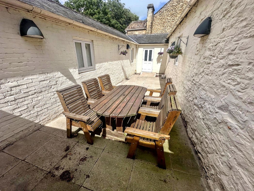 Property image 8 of 8