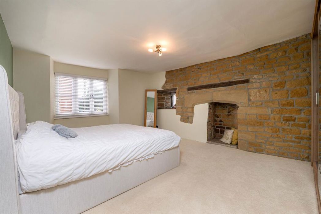 Property image 12 of 29