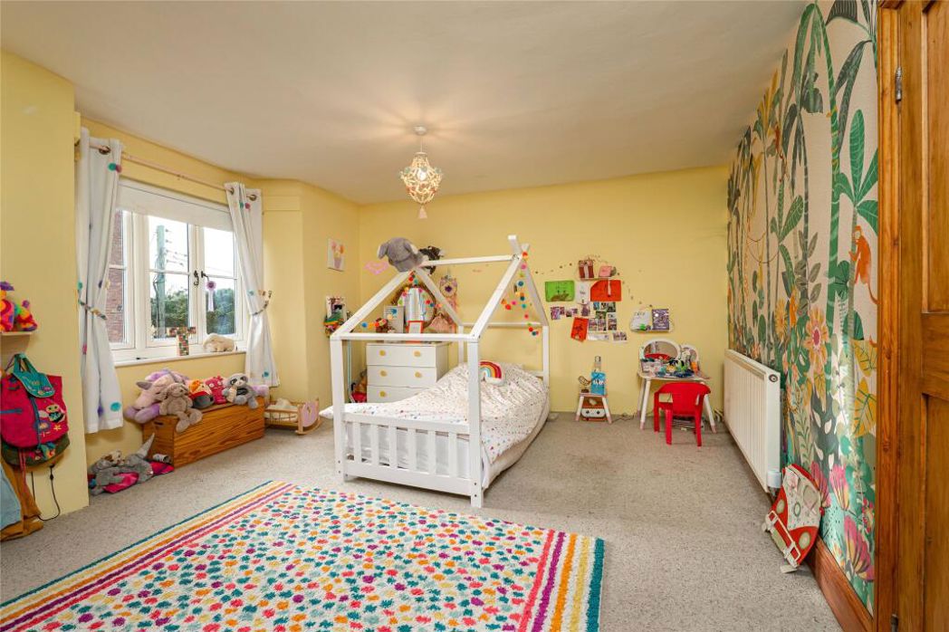 Property image 16 of 29