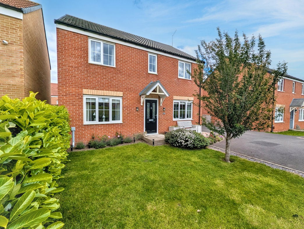 Property image 1 of 28