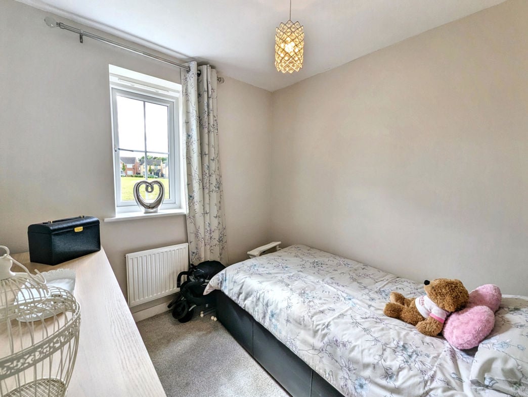 Property image 22 of 28