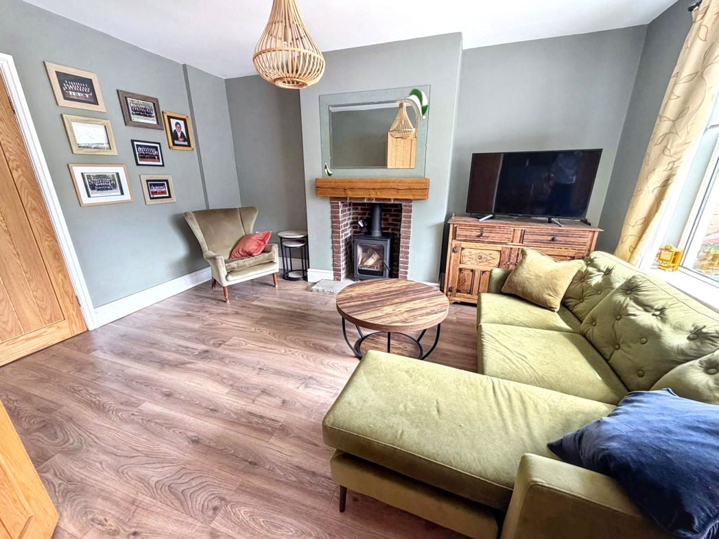 Property image 3 of 13