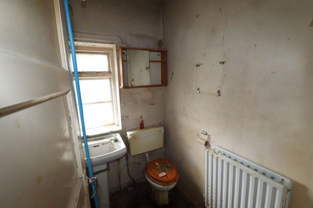 Property image 4 of 12