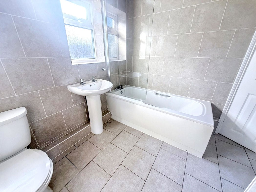 Property image 13 of 14