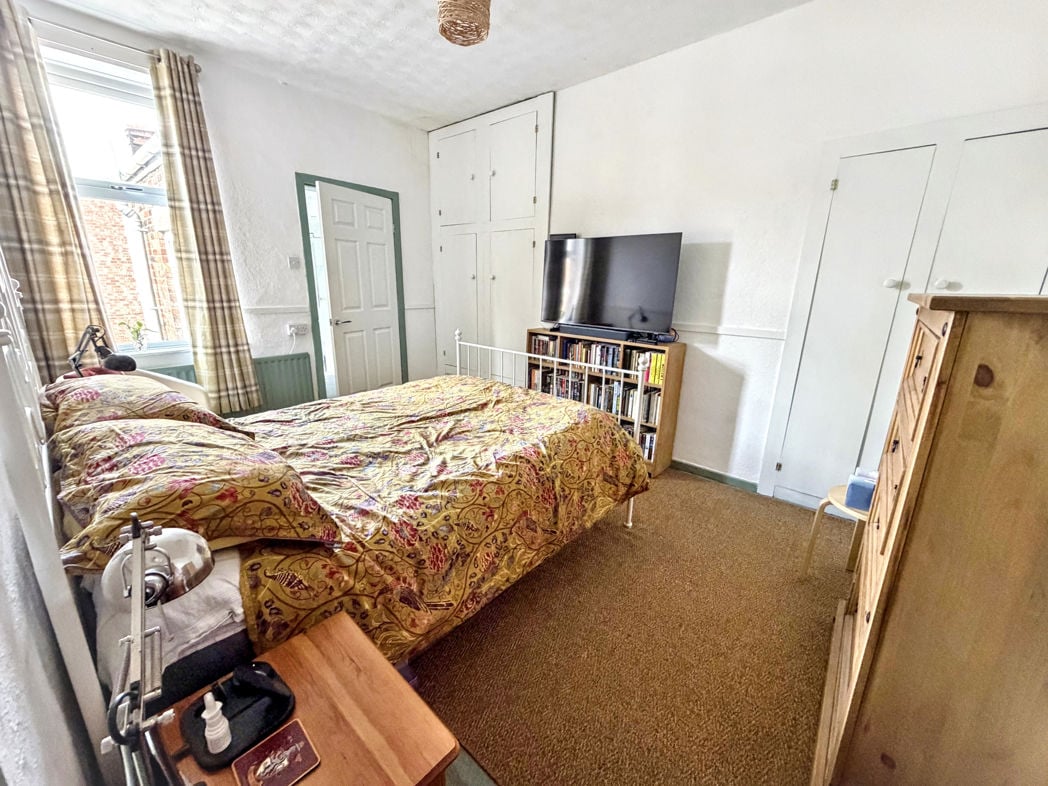 Property image 10 of 17