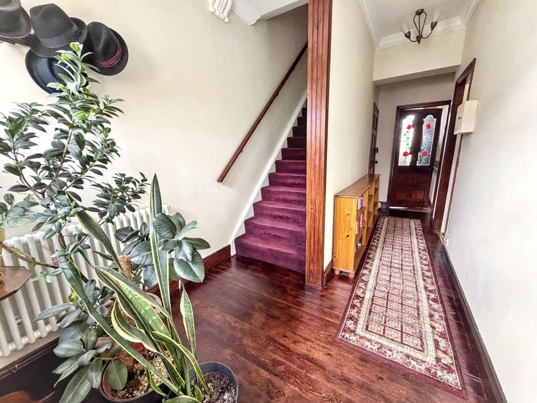 Property image 4 of 17