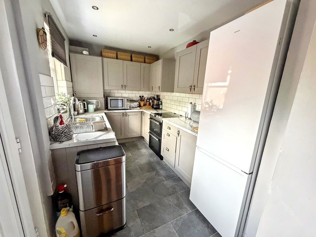 Property image 5 of 17